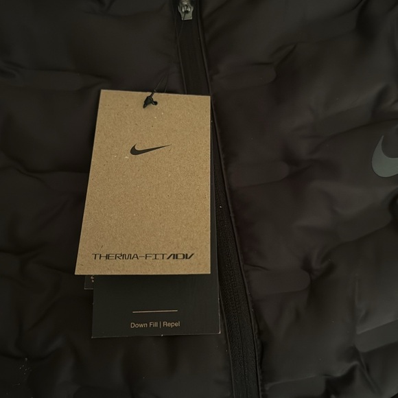 Nike Therma Fit ADV Down Vest - Picture 6 of 6